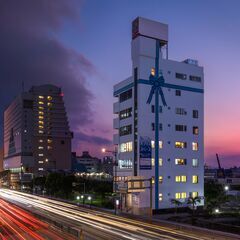 ご内覧随時受付中✨【個室オフィス月額￥22,000～】那覇市前島の海が見える格安レンタルオフィス - 不動産