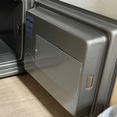 【譲渡先決定】耐火庫、テントの画像