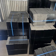廃材　黒の木箱 燃料 にいかがですか 