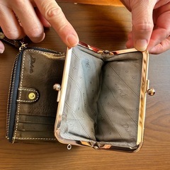 Dakota ダコタ 二つ折り 財布　がま口の画像