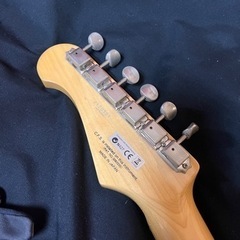 フジゲン　富士弦楽器　ギター　ムスタング型の画像