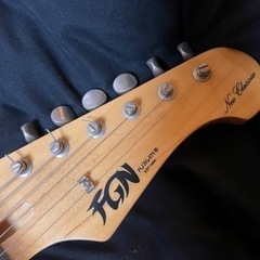 フジゲン　富士弦楽器　ギター　ムスタング型の画像