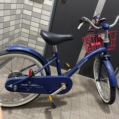 18インチ子供用自転車の画像