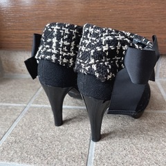 美品　ブーツ　ブラック　Sの画像