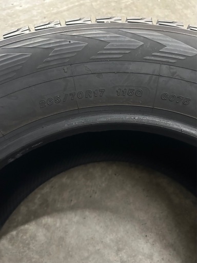 Yokohama IceGuard スタッドレスタイヤ Jeep Wrangler JK 