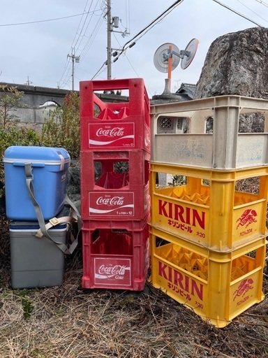 収納ケース　コカコーラ　KIRIN合計6個　 稲枝駅周辺保管