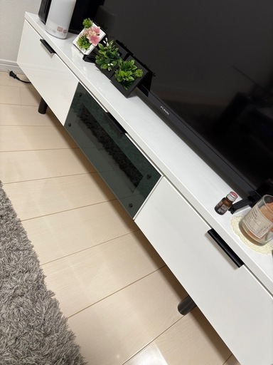 テレビ台 ローボード 50インチのテレビ乗せてました！