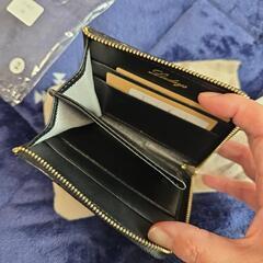 お値下げ中！未使用 牛革 財布 ブラックの画像