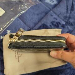 お値下げ中！未使用 牛革 財布 ブラックの画像
