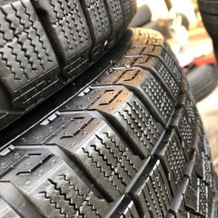 195/65R15 スタッドレスタイヤ取り付け無料の画像