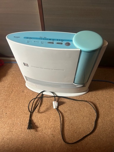加湿器、ヒーター、シャープ