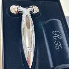 リファ フェイスローラー カラットレイフェイス