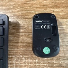 （美品）Bluetooth キーボード・マウスセットの画像