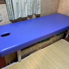 マッサージベッドの画像