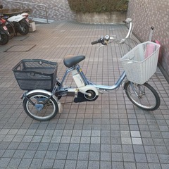 ブリジストン 電動３輪自転車の画像