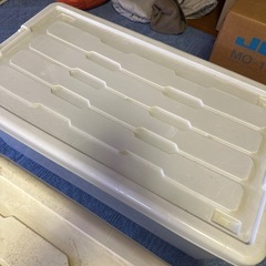 決まり。収納ケース2個の画像