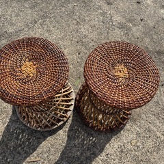 【中古品】ラタン　ラウンドスツール　丸スツール　丸椅子　スツール　値下げの画像