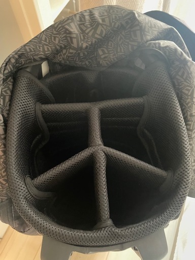 【美品】ニューエラ　NEW ERA  キャディーバッグ スタンド式 9型