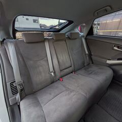 ★カタログ燃費30.4km/l！H22年！プリウス【S】純正アルミスタッドレス付！ドラレコ！バックカメラ！プッシュスタート！ステリモ！★の画像
