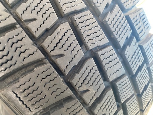 節約 ☆ダンロップ☆スタッドレスタイヤ☆205/60R16♪