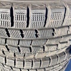 ☆ダンロップ☆スタッドレスタイヤ☆205/60R16♪の画像