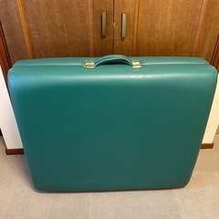 施術ベッド エステベッド マッサージベッド OAKWORKSの画像