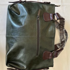 受付中です❗️最終値下げしました‼️新品ダークグリーンバッグの画像