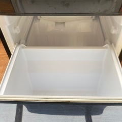 三菱　冷蔵庫　の画像