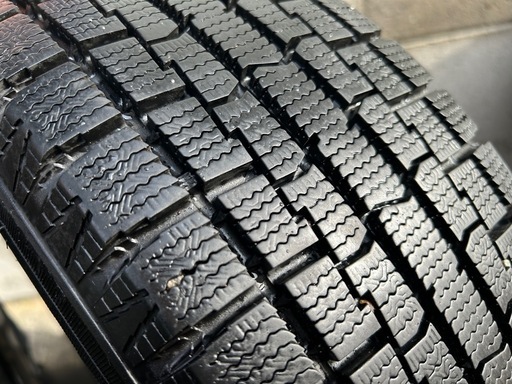 スタッドレスタイヤ175/65r14