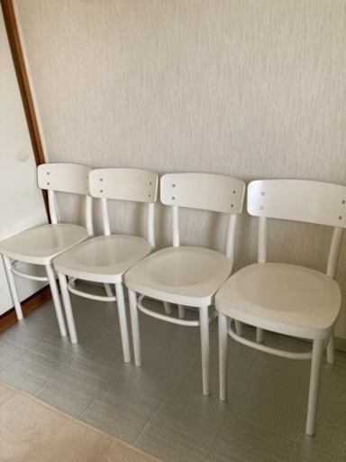 イケアのイス４脚