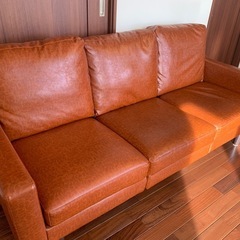 ソファー3人掛けの画像