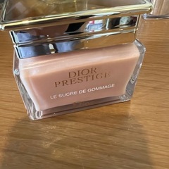 ディオール　プレステージ　ル　ゴマージュ（冗談中）