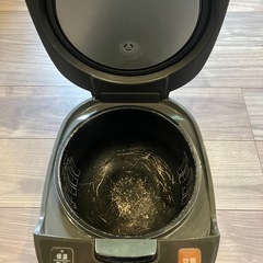 シャープ　　炊飯器の画像