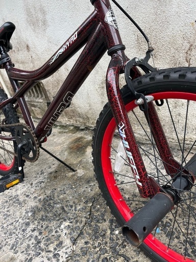20インチHUFFY HYROフリースタイルバイク自転車BMX街乗り通勤車通学車 ?プロフ必読