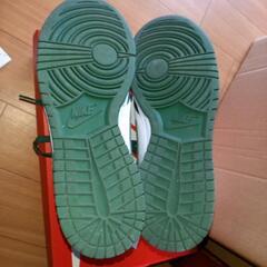 Nike Dunk Low "Team Green"28センチの画像