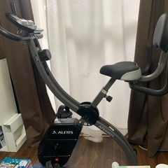 サイクリングマシーン
