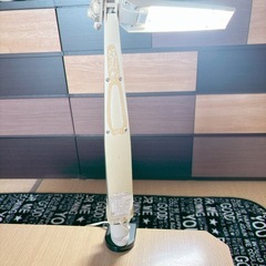 決まりました😊MITSUBISHI 机に固定できる電気スタンド の画像