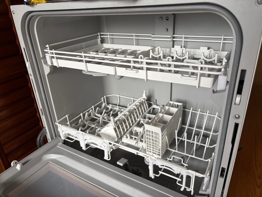Panasonic 食洗機　NP-TH-C
  