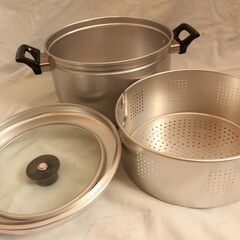 アルミ製　両手鍋　蒸し器付きの画像