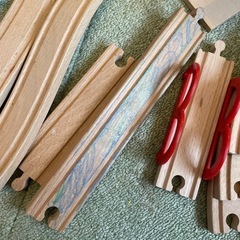 IKEAリラブー列車とレールセットの画像