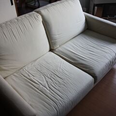 【またまた値下げ】MUJIのソファ　2,5シーター　多少シミあり...