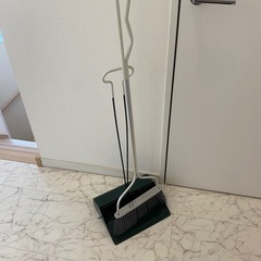 ほうきとちりとり