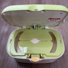 コンビおしり拭きウォーマーの画像