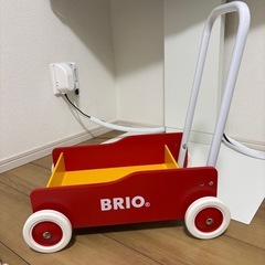 ブリオの手押し車の画像
