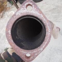 車種不明　80π位　センターパイプ　バルブ付　加工用にの画像