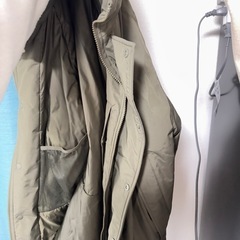 UNIQLO ハイブリッドダウンコート