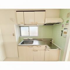 💞即入居可！✨初月賃料無料✨敷金ゼロ✨礼金ゼロ✨仲介手数料ゼロ！角部屋の2DK！エアコン、TVインターホンつき🎵 − 神奈川県