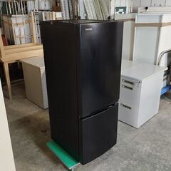 東芝　GR-U15BS（K）2ドア冷蔵庫　153L　黒色『中古美品、小傷あり』2023年