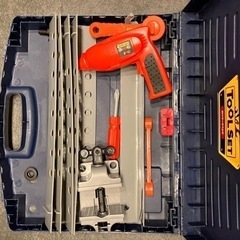 おもちゃ　工具セット　収納できます！