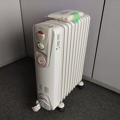 デロンギ　R031015ECF　オイルヒーター『中古良品』